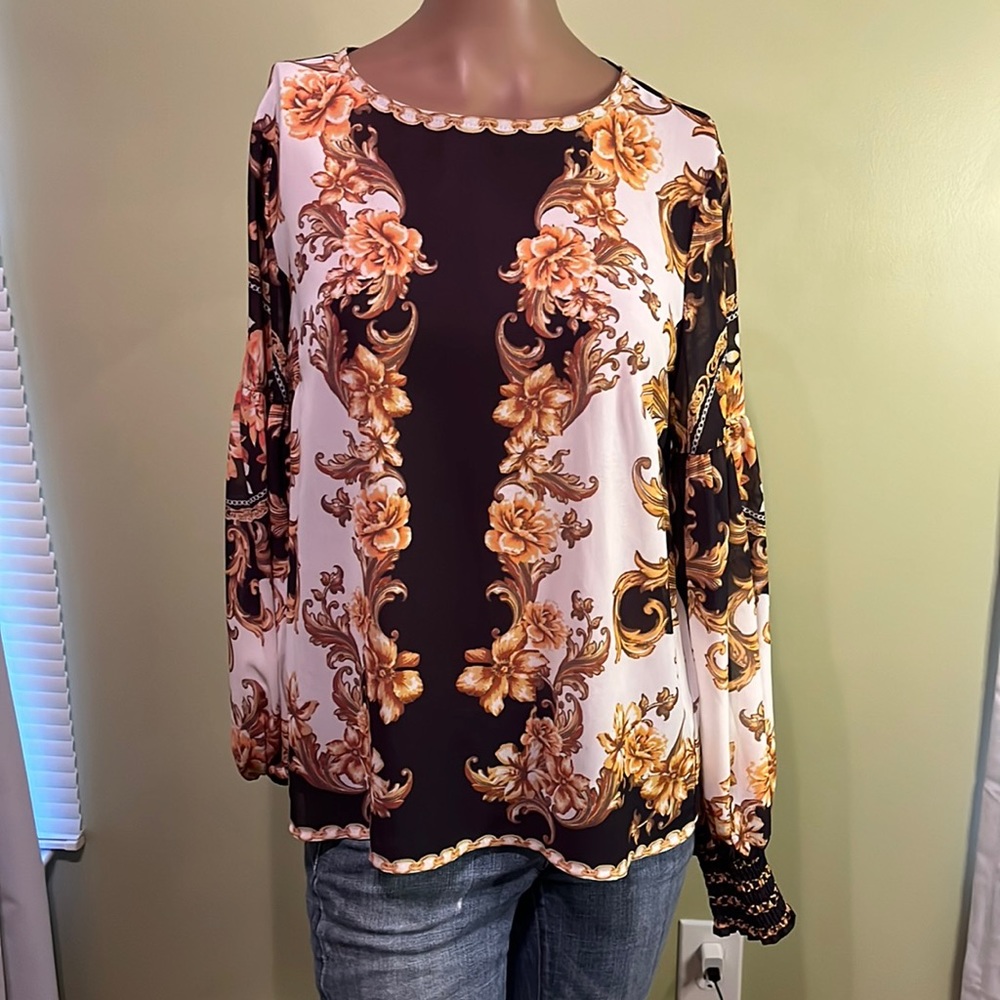 Unique and fun top!